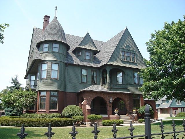 Rahr West Art Museum